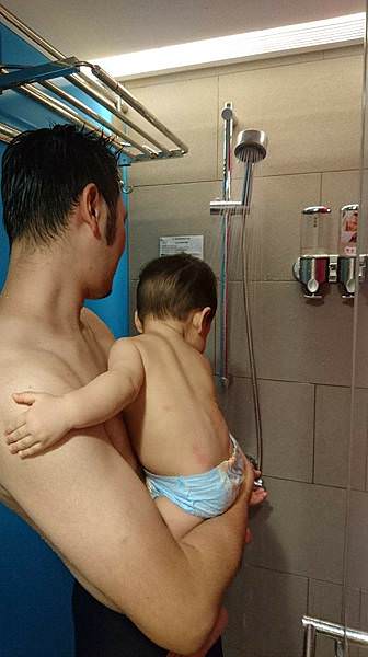 ｜享受親子共游時光｜內湖 Baby iswim 水貝比親子坊