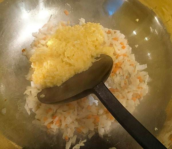 ｜美味可口粒粒分明｜鮭魚黃金炒飯