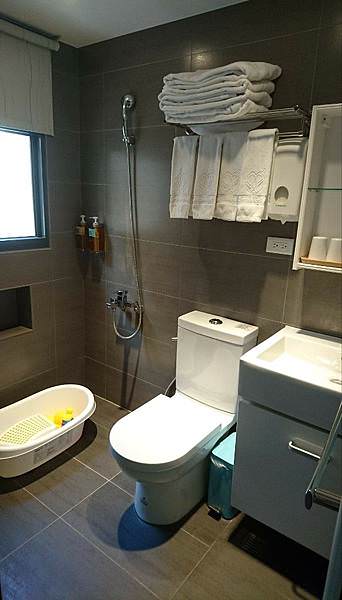 ｜小飛遊台灣｜台中Greenight Hotel綠夜文旅