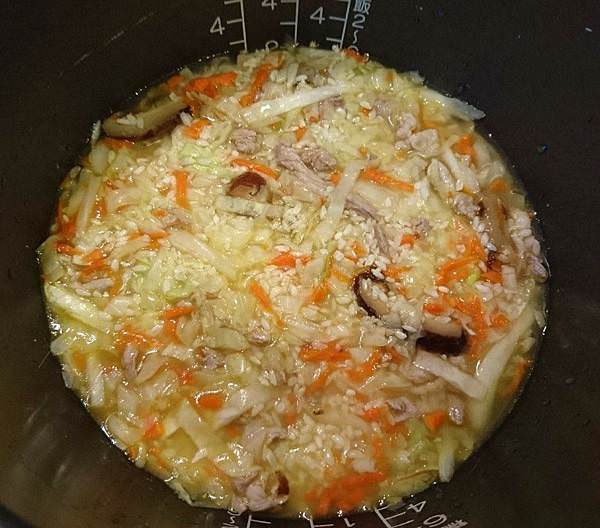 |懶人料理|高麗菜炊飯