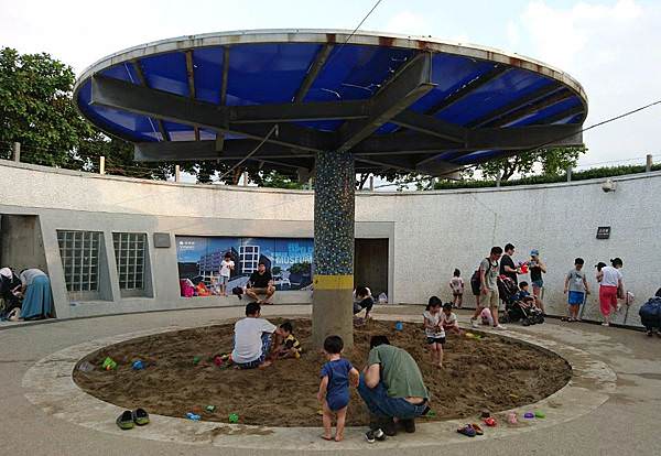 |免費戲水玩沙天堂|鶯歌陶瓷博物館