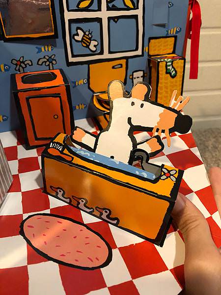 ｜Maisy經典立體遊戲書｜Maisy’s House and Garden