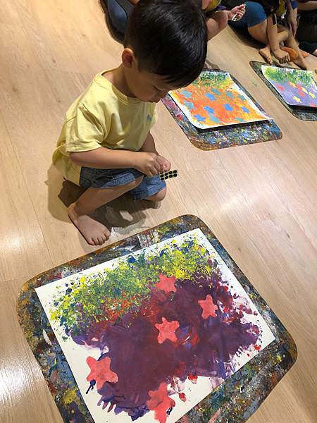 RingRing Art Assistent｜鈴鈴老師玩塗鴉