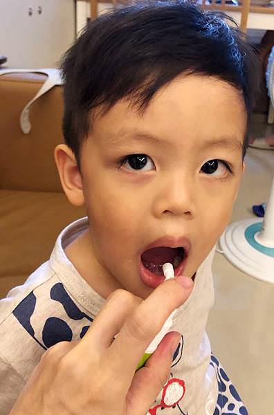 潔牙好幫手｜齒妍堂 T-SPRAY Kids 兒童含鈣健齒噴霧