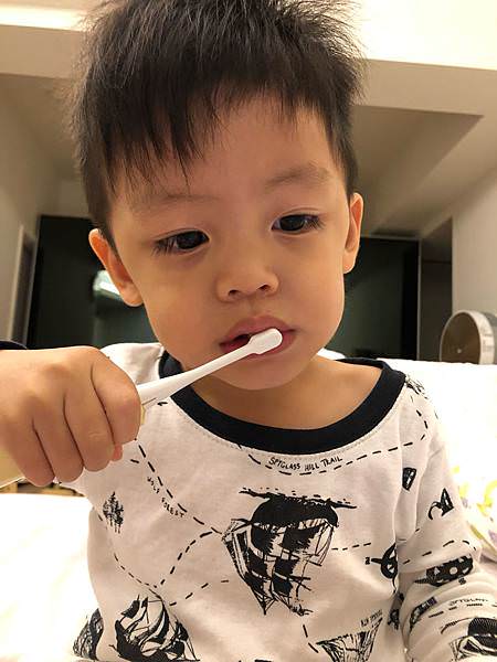 潔牙好幫手｜齒妍堂 T-SPRAY Kids 兒童含鈣健齒噴霧