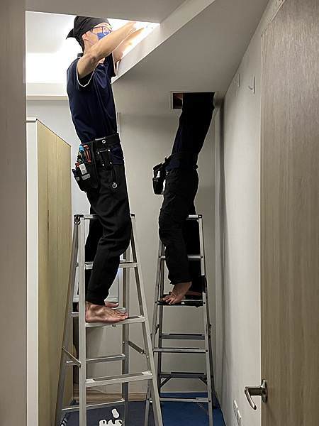 技師.jpg 技師.jpg