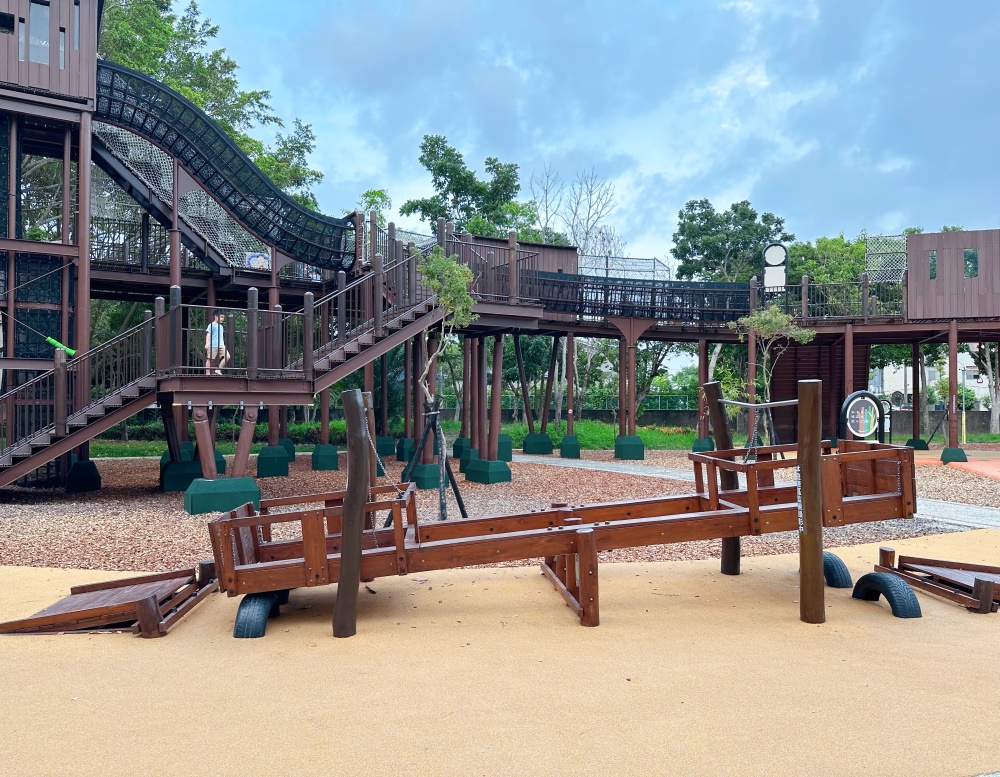 花蓮親子共融公園|花蓮知卡宣親水公園兒童遊戲場 - 第27張圖 花蓮親子共融公園|花蓮知卡宣親水公園兒童遊戲場