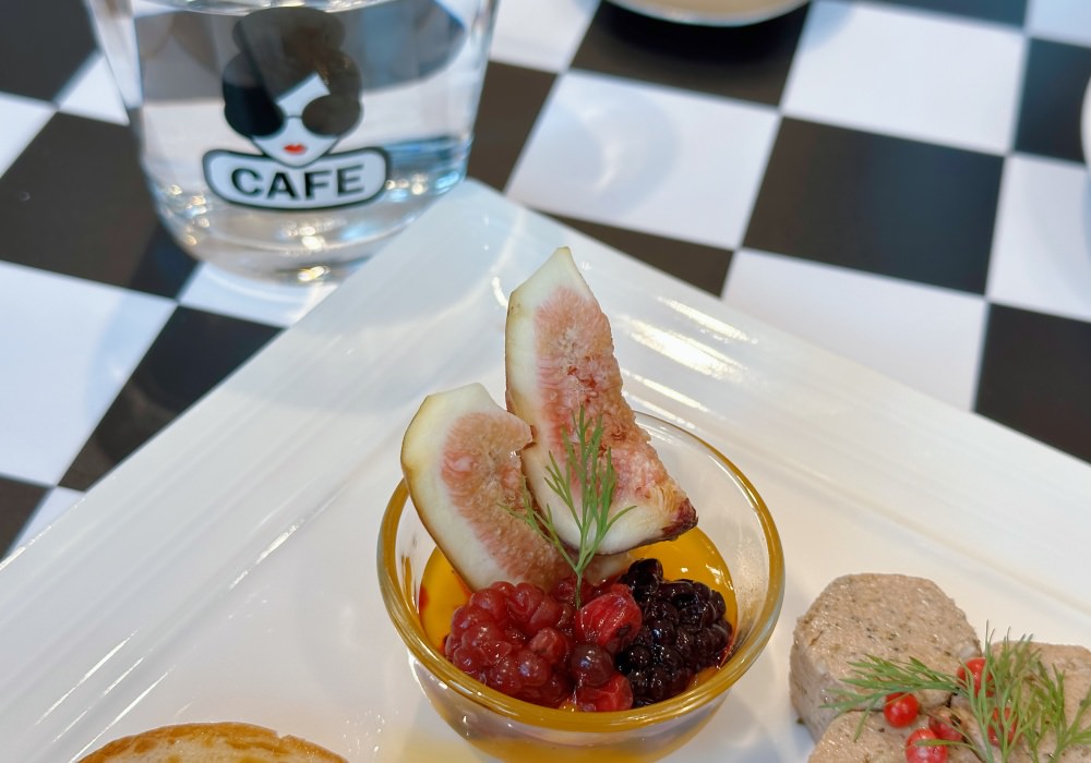 台北信義區最新咖啡廳|Alice + Olivia Café - 第19張圖 台北信義區最新咖啡廳|Alice + Olivia Café