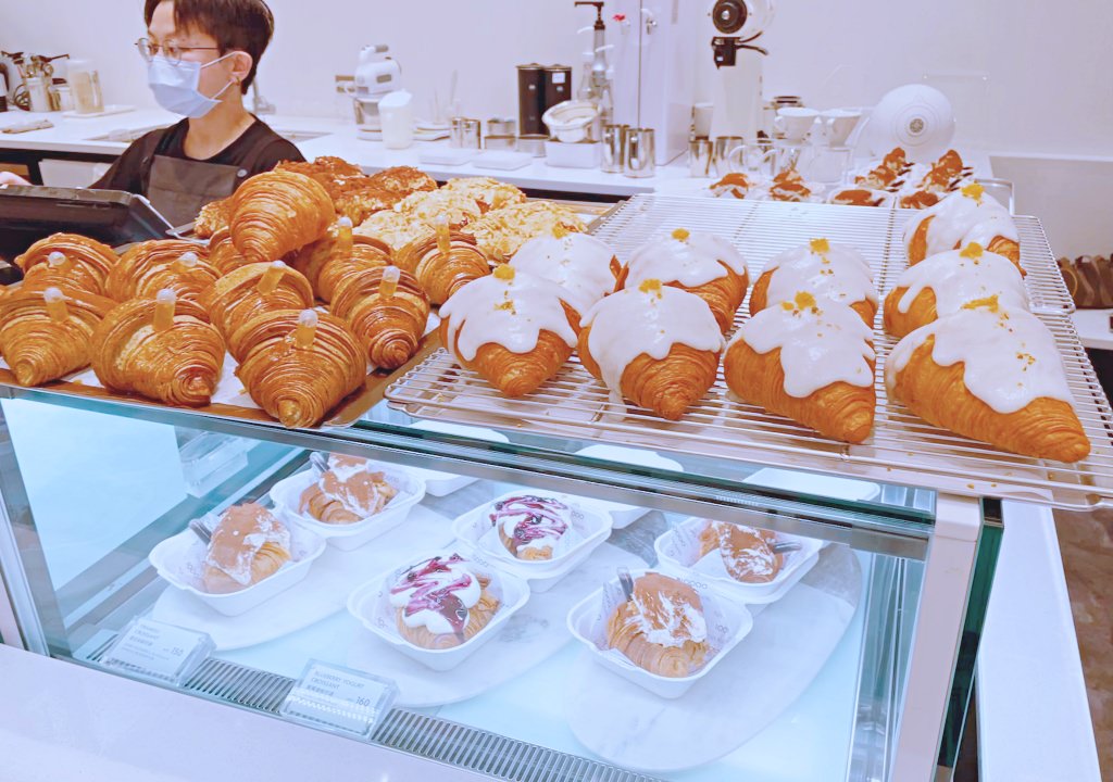 信義區咖啡廳｜Ten Thousand Coffee 微風南山店