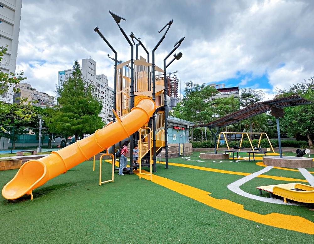 中山捷運站共融公園｜建成公園