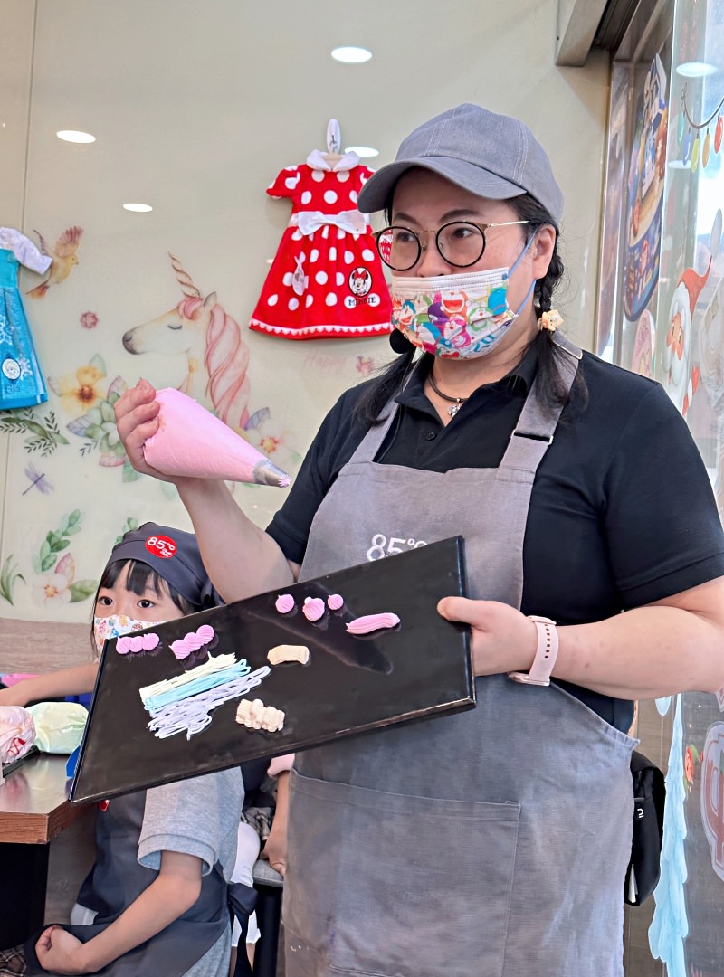 小小職人體驗|85度C小店長+蛋糕裝飾DIY - 第11張圖 小小職人體驗|85度C小店長+蛋糕裝飾DIY