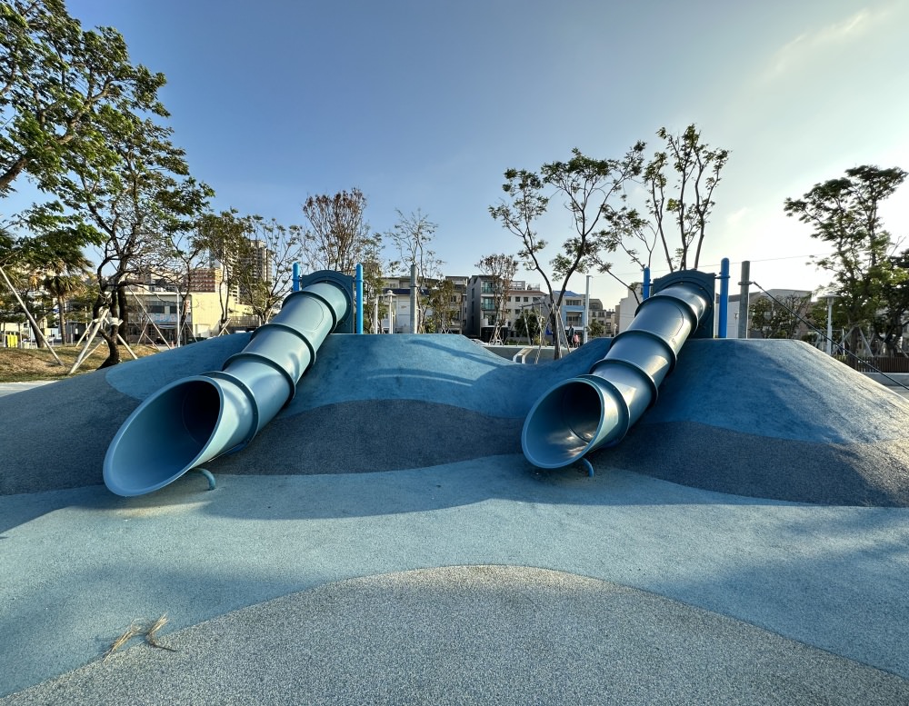 台南親子公園｜港濱歷史公園特色遊戲場