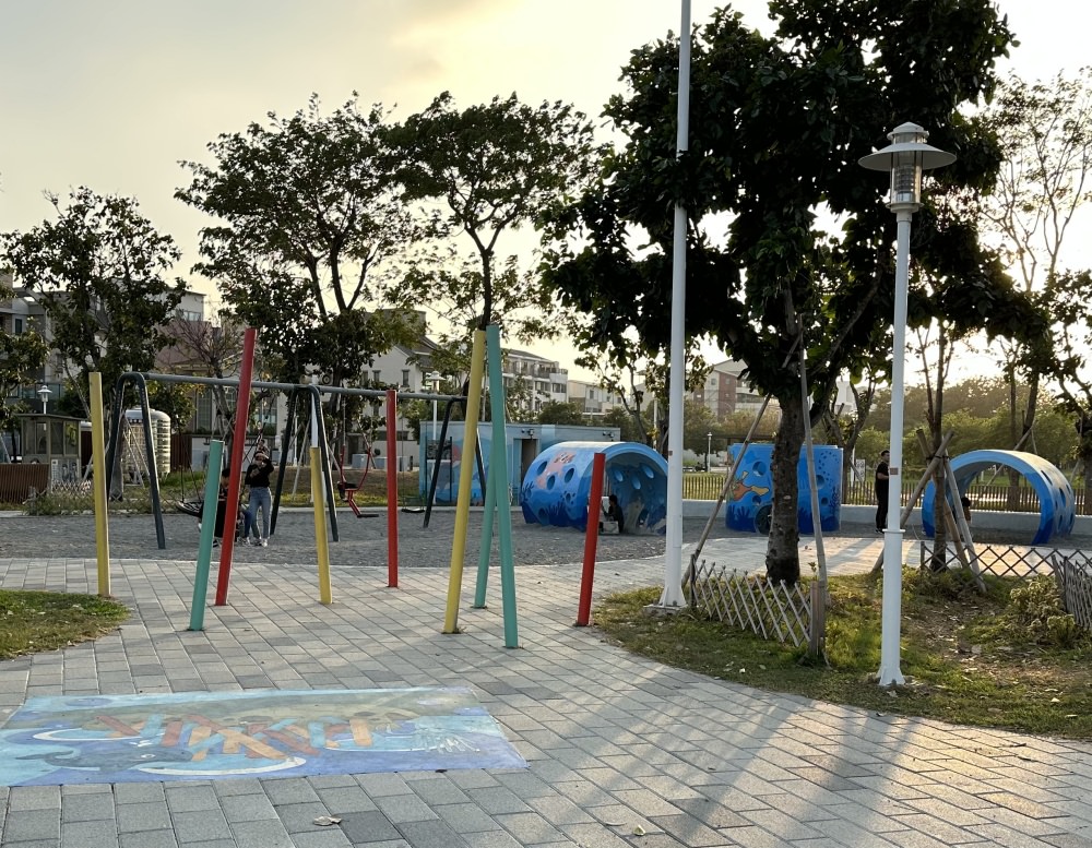 台南親子公園｜港濱歷史公園特色遊戲場