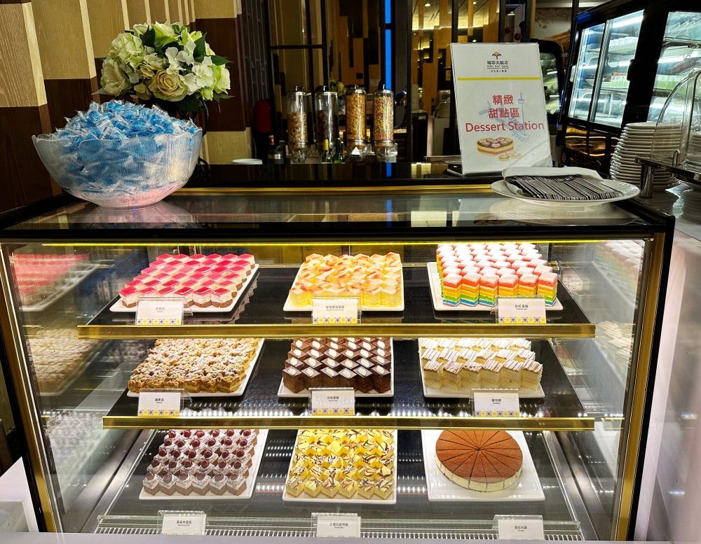 淡水漁人碼頭福容大飯店｜田園西餐廳Buffet，三大螃蟹吃到飽